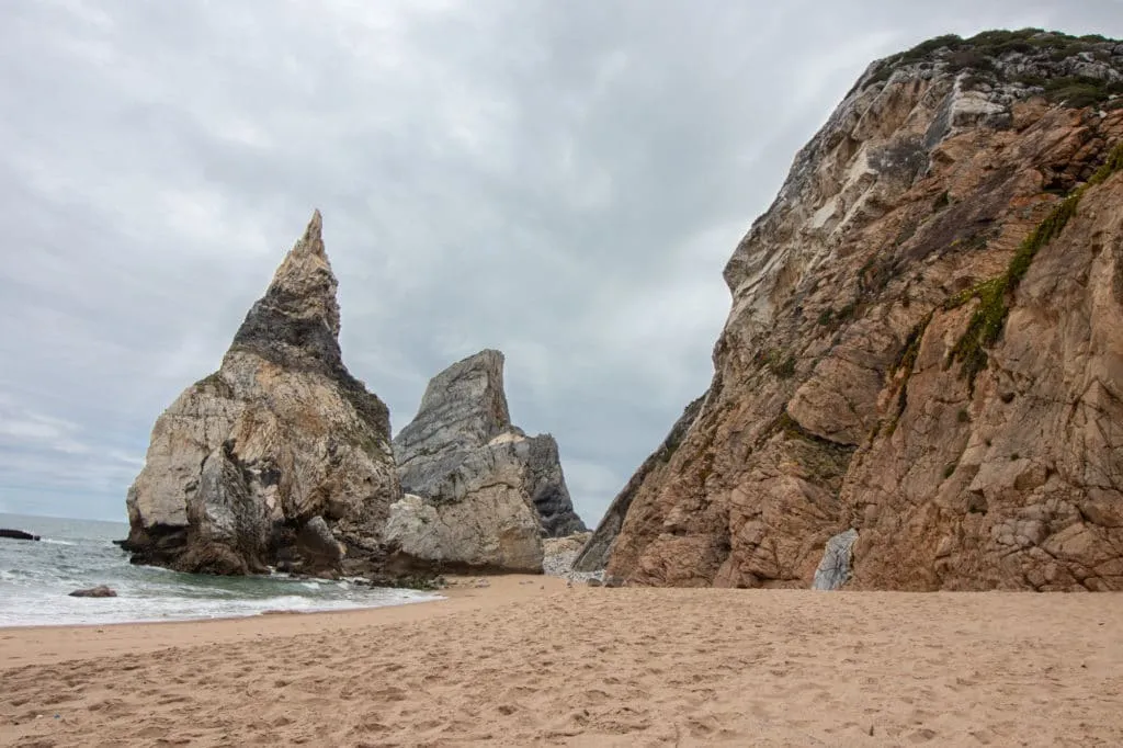 Praia da Ursa, Portugal: The Most Scenic Beach You've Never Heard Of 7 praia da ursa perfect once you are down