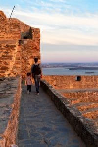 Monsaraz - O melhor sítio para relaxar com a família em Portugal 12