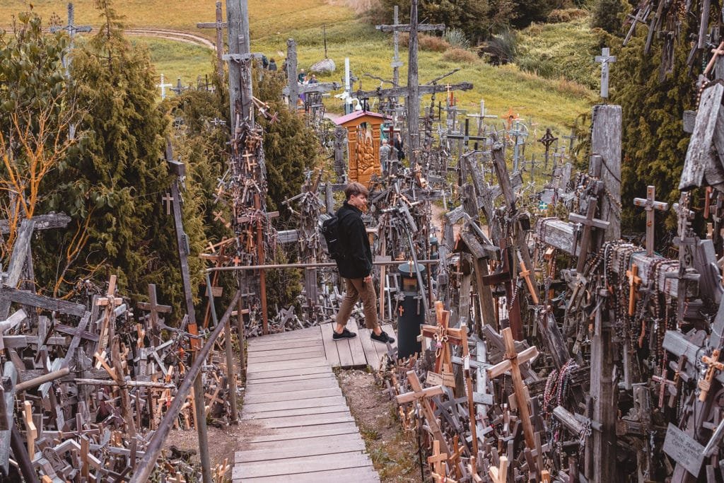 Tour of the Hill of crosses (Kryžių kalnas) Lithuania, UNESCO 26 Tour of the Hill of crosses (Kryžių kalnas) Lithuania, UNESCO 24