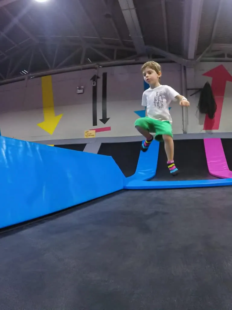 bounce-lisboa-trampolins