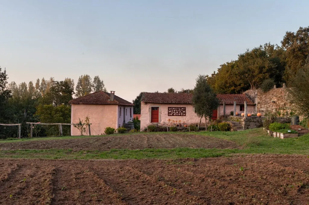 nice rural house in parque biologico de gaia