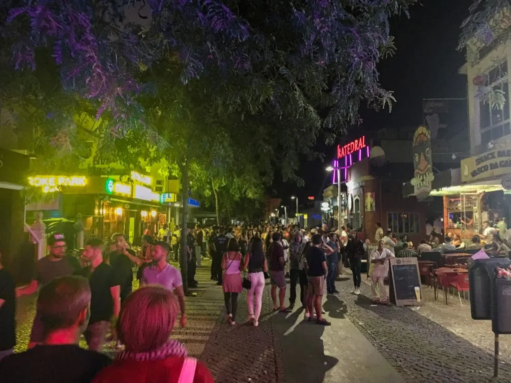 portimão nightlife praia da rocha