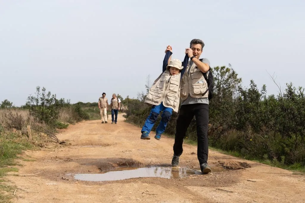 rota-vicentina volunteer having fun