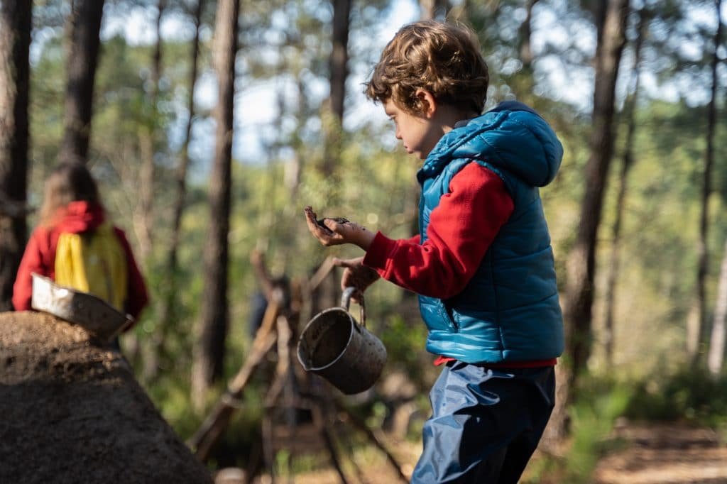 Experience the Magic of Learning at a Forest School - Less screen time, more green time. 14 Experience the Magic of Learning at a Forest School - Less screen time, more green time. 13