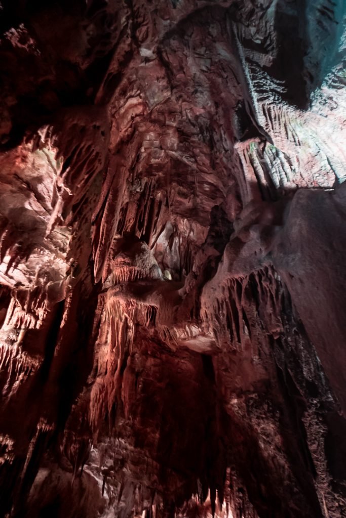 É incrível, vejam o que está escondido no subsolo de Portugal – Grutas de Mira de Aire 29 É incrível, vejam o que está escondido no subsolo de Portugal – Grutas de Mira de Aire 28