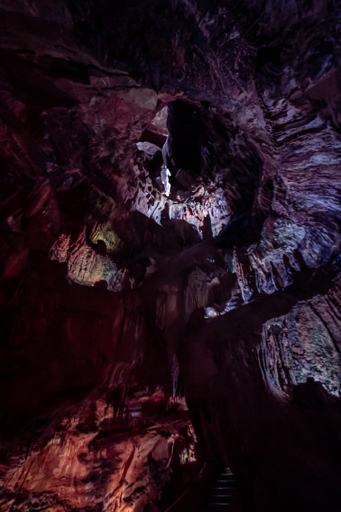 É incrível, vejam o que está escondido no subsolo de Portugal – Grutas de Mira de Aire 30 É incrível, vejam o que está escondido no subsolo de Portugal – Grutas de Mira de Aire 29