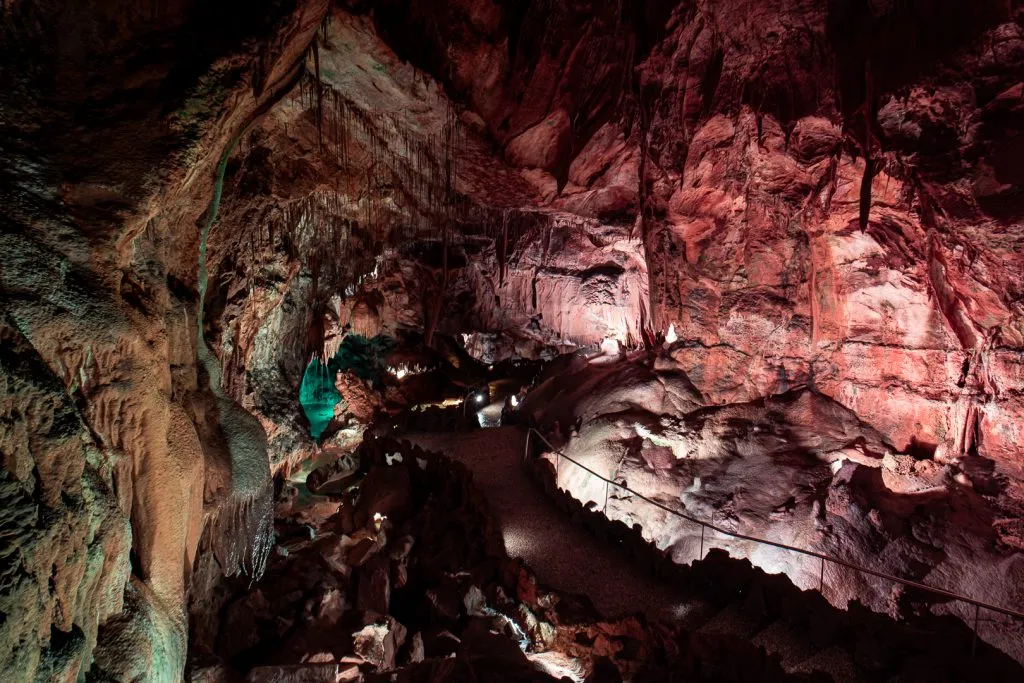 You won't believe what's hidden underground in Portugal. - Mira de Aire caves 11 You won't believe what's hidden underground in Portugal. - Mira de Aire caves 10