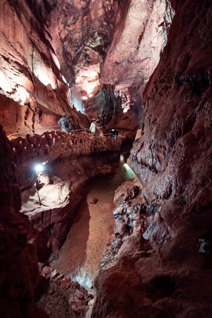 É incrível, vejam o que está escondido no subsolo de Portugal – Grutas de Mira de Aire 42 É incrível, vejam o que está escondido no subsolo de Portugal – Grutas de Mira de Aire 41