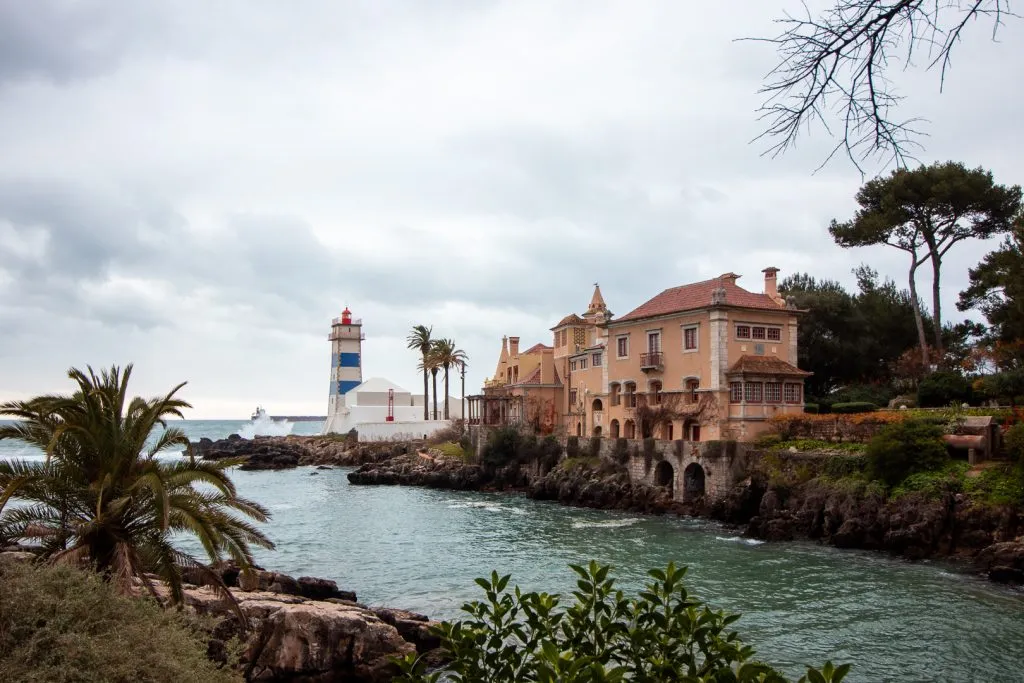 cascais lighthouse